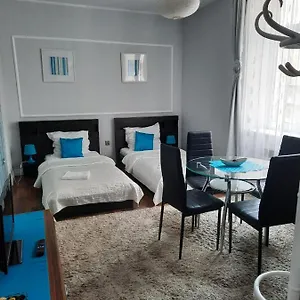 Sleep Well Hostal