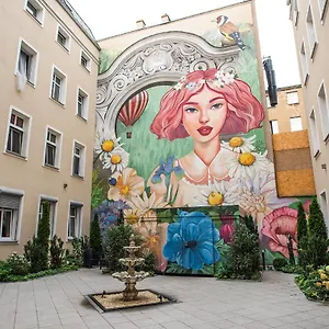Old Town Apartment